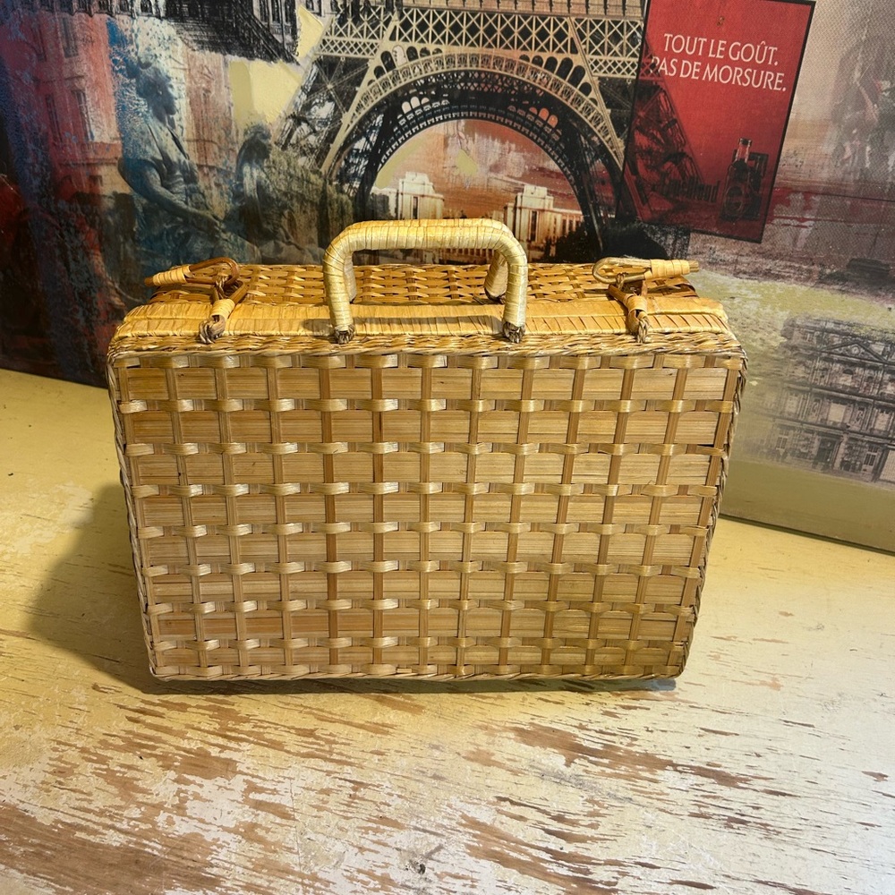 Woven Straw Handbag - Natural Tan